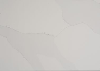 Scratch Resistance Countertops Kuarsa Putih Yang Tampak Seperti Marmer 6.5 Mohz