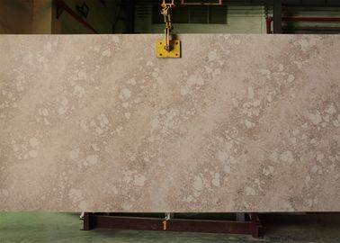 Ketahanan Tinggi alami Calacatta Quartz Stone Scratch Resist Untuk Bar Table Top Quartz Stone Slabs